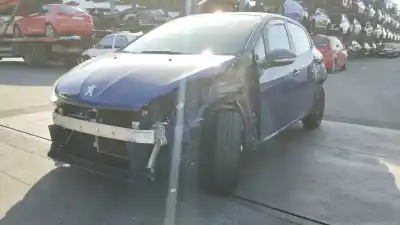 Veículo de Sucata peugeot 208 style do ano 2013 alimentado hm01