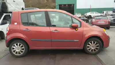 Veículo de Sucata renault modus confort dynamique do ano 2004 alimentado k9k750