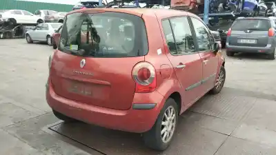 Veículo de Sucata renault modus confort dynamique do ano 2004 alimentado k9k750