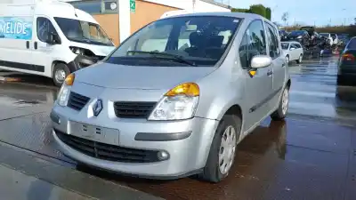 Scrapping Vehicle renault modus / grand modus (f/jp0_) 1.5 dci (fp0f, jp0f) of the year 2006 powered k9k 760,k9k 766,k9k 772