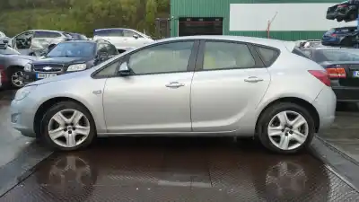 Здавання транспортного засобу opel astra j lim. enjoy року 2011 потужний a13dte