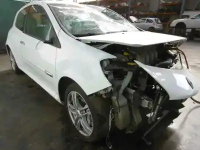 Scrapping Vehicle renault clio iii rs of the year 2009 powered f4r832