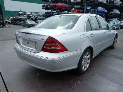 Здавання транспортного засобу mercedes                                           clase c (w203) berlina                                                                                                                                                                                                                                     220 cdi (la) (203.008)                                                                                                                                                                                                                                     року 2006 потужний 646963