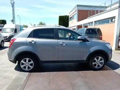 Здавання транспортного засобу ssangyong korando line 4x2 року 2013 потужний g20t002