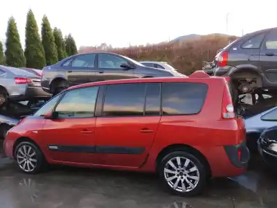 Scrapping Vehicle renault espace iv (jk0) dynamique of the year 2004 powered g9t742