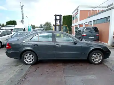 Véhicule à la ferraille mercedes                                           clase e (w211) berlina                                                                                                                                                                                                                                     e 270 cdi (211.016)                                                                                                                                                                                                                                        de l'année 2004 alimenté 647961