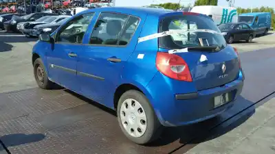 Veicolo di demolizione renault clio iii 1.5 dci diesel dell'anno 2007 alimentato k9k714
