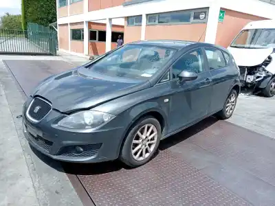 Veículo de Sucata seat leon (1p1) reference do ano 2011 alimentado cay
