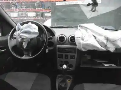 Veicolo di demolizione dacia logan prestige dell'anno 2007 alimentato k4ma690