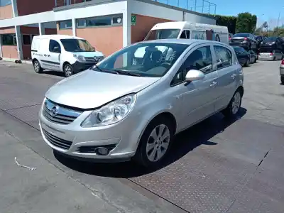 Здавання транспортного засобу opel corsa d catch me року 2007 потужний z14xep