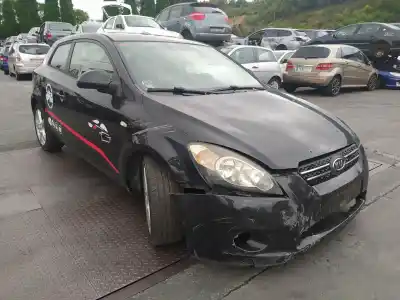 Veículo de Sucata kia cee´d emotion do ano 2008 alimentado d4eaf