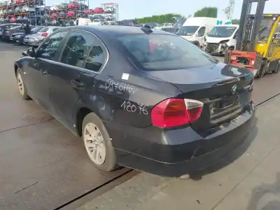 Veículo de Sucata bmw serie 3 berlina (e90) 320d do ano 2003 alimentado m47n2