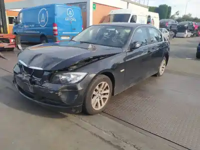 Veículo de Sucata bmw serie 3 berlina (e90) 320d do ano 2003 alimentado m47n2