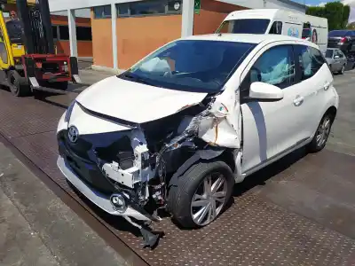 Veículo de Sucata toyota aygo x-cite do ano 2017 alimentado 1kr