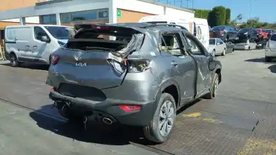 Scrapping Vehicle kia stonic (ybcuv) platinum edition of the year 2017 powered g3lf