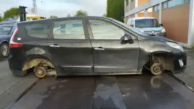 Veicolo di demolizione renault scenic iii grand dynamique dell'anno 2009 alimentato f9q n8