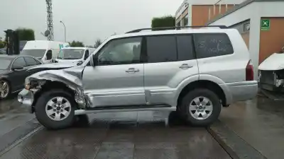 Здавання транспортного засобу mitsubishi montero (v60/v70) 3.2 di-d all-four року 2003 потужний 4m41