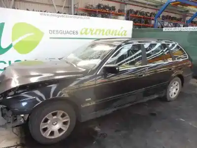 Veículo de Sucata bmw serie 5 touring (e39) 525d exclusive do ano 2003 alimentado m57256d1