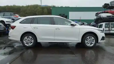 Утилизация автомобиля SKODA OCTAVIA COMBI (5E5) Ambition года 2022 питание DLAF