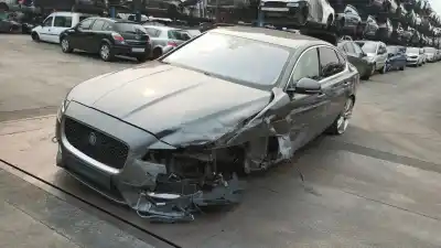 Scrapping Vehicle jaguar xf r-sport awd of the year 2017 powered 204dtd