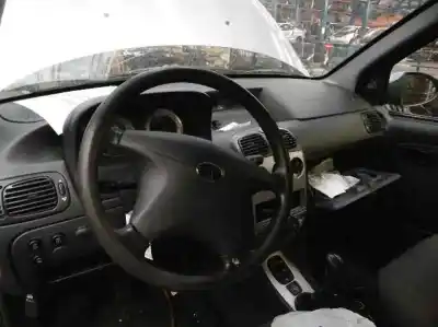 Veículo de Sucata tata indica indica do ano 2011 alimentado 475si48