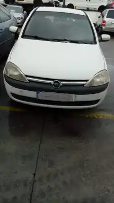 Sloopvoertuig OPEL CORSA C Club van het jaar 2003 aangedreven 