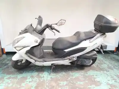 Здавання транспортного засобу daelim s1 125 * року 2014 потужний 