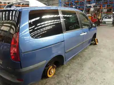 Veicolo di demolizione peugeot 807 st pack dell'anno 2005 alimentato rhwdw10ated4