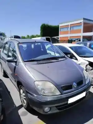 Scrapping Vehicle renault scenic (ja..) motor 1.9 ltr. - 72 kw dti diesel cat of the year 2000 powered f9qa7