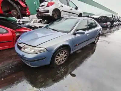 Scrapping Vehicle renault laguna ii (bg0) authentique of the year 2004 powered f9q c6