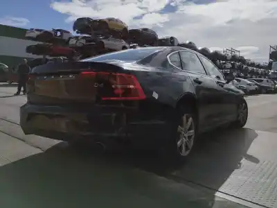 Здавання транспортного засобу VOLVO S90 LIM. Inscription року 2016 потужний 