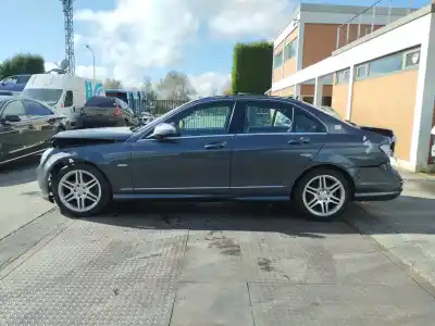 Утилизация автомобиля MERCEDES-BENZ CLASE C (W204) BERLINA C 220 CDI (204.008) года 2008 питание OM646811