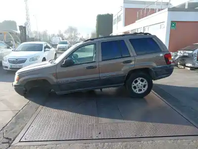 Veicolo di demolizione JEEP GR.CHEROKEE (WJ/WG) 3.1 TD Laredo dell'anno 2001 alimentato VM73B