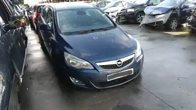 Здавання транспортного засобу opel astra j lim. cosmo року 2009 потужний a17dtr
