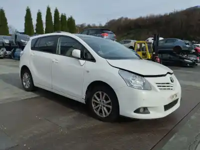 Veicolo di demolizione toyota verso active dell'anno 2012 alimentato 1adftv