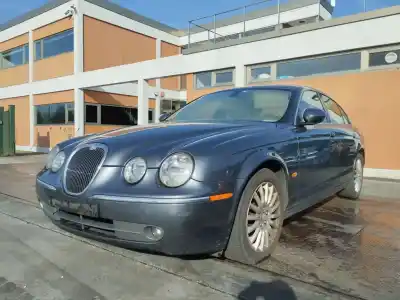 Scrapping Vehicle jaguar s-type 2.7 v6 diesel cat of the year 2004 powered 7b