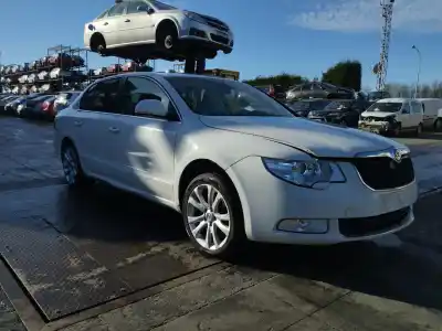 Sloopvoertuig skoda                                              superb ii (3t4)                                                                                                                                                                                                                                            2.0 tdi                                                                                                                                                                                                                                                    van het jaar 2008 aangedreven bmp