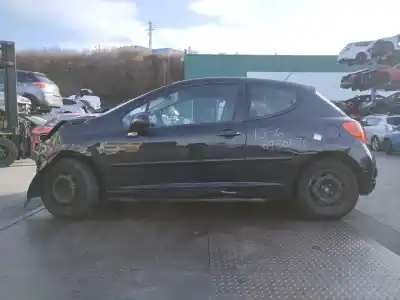 Vehículo de desguace PEUGEOT 207/207+ (WA_, WC_) 1.4 HDI del año 2006 con motor 8HZ