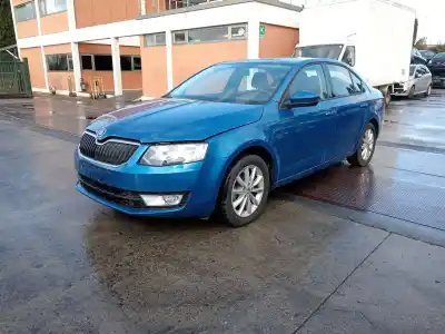 Здавання транспортного засобу skoda octavia iii combi (5e5, 5e6) 1.6 tdi року 0 потужний clha