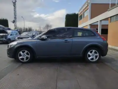 Scrapping Vehicle volvo c30 1.6 d drive kinetic of the year 2011 powered 