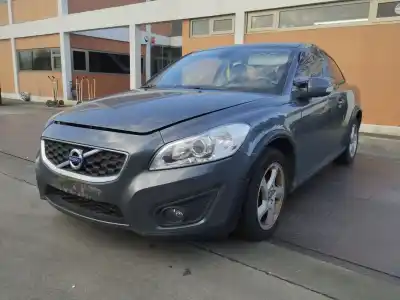 Scrapping Vehicle volvo c30 1.6 d drive kinetic of the year 2011 powered 