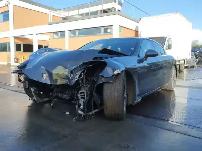 Veículo de Sucata porsche panamera diesel do ano 2018 alimentado cwj