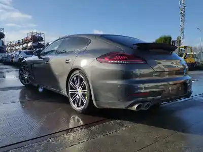 Veículo de Sucata porsche panamera diesel do ano 2018 alimentado cwj