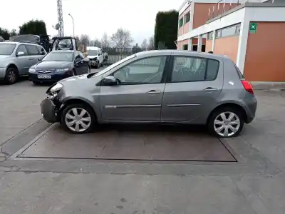 Здавання транспортного засобу renault clio iii authentique року 2009 потужний k9k t7