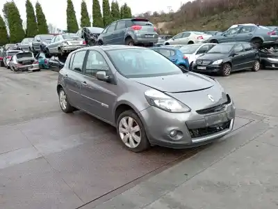 Здавання транспортного засобу renault clio iii authentique року 2009 потужний k9k t7