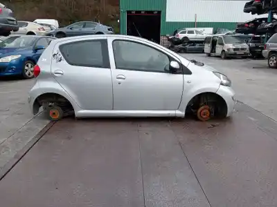 Утилизация автомобиля TOYOTA AYGO (KGB/WNB) Básico года 2007 питание 1KR
