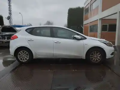 Scrapping Vehicle kia cee'd (jd) 1.4 cvvt of the year 2015 powered g4fa