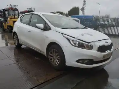Scrapping Vehicle kia cee'd (jd) 1.4 cvvt of the year 2015 powered g4fa