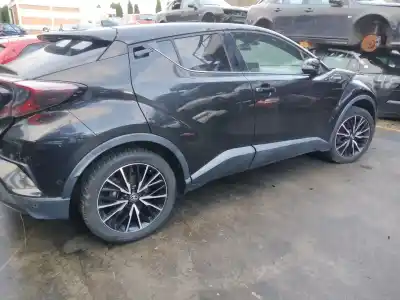 Здавання транспортного засобу TOYOTA C-HR (_X1_) 1.8 HYBRID (ZYX10_, ZYX11_) року 2017 потужний 2ZR-FXE