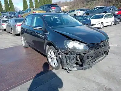 Veicolo di demolizione volkswagen golf vi (5k1) 1.6 tdi dell'anno 2010 alimentato cayc